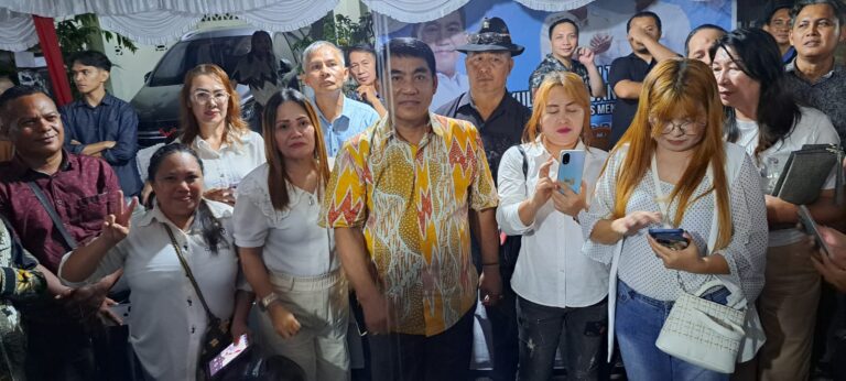 Yulius Selvanus: “Catat baik-baik. Kami tidak mencari uang tapi kami akan mensejahterakan Sulawesi Utara.”