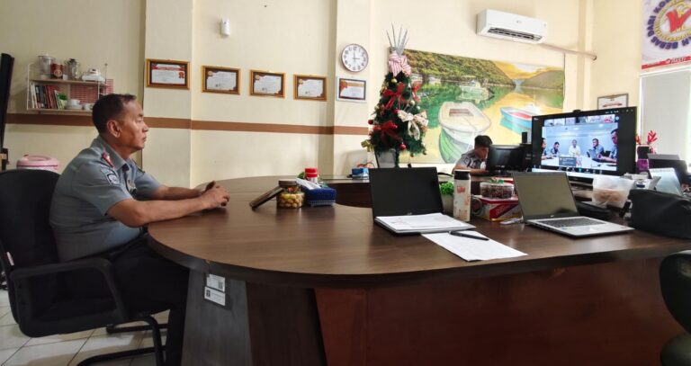 Kepala Rutan Manado Ikuti Kegiatan Penekanan dan Arahan dari Direktur Pengamanan dan Intelijen Secara Virtual
