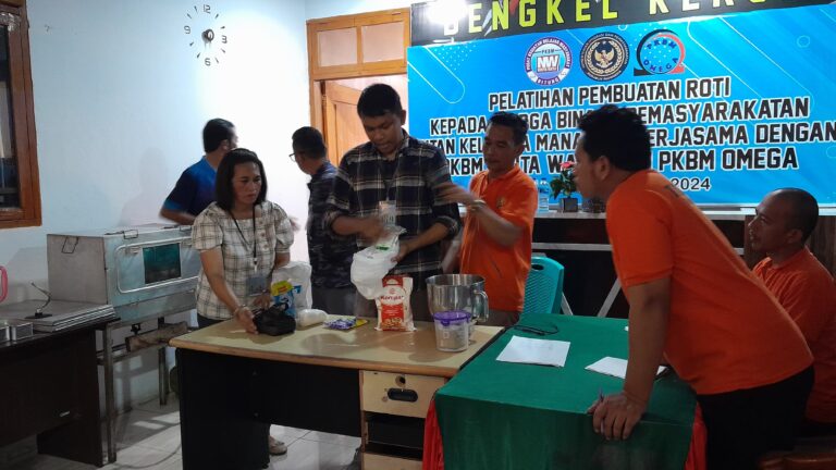 Rutan Manado Gaet 2 PKBM Gelar Pelatihan Pembuatan Roti