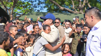 Senyum Anak-Anak Nagekeo di Tengah Tenda Pengungsian
