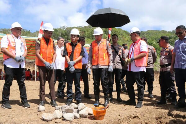 Ground Breaking Pembangunan Mako Polres Kepulauan Sitaro Resmi Dilaksanakan